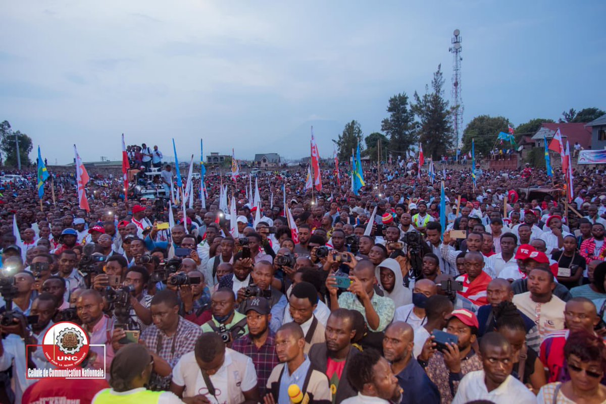 Annoncé mort politiquement, il réapparaît jeune physiquement au point de dérouter ses adversaires politiques. Personne ne pourra resister à son passage à moins qu’il désiste encore en faveur de ses bourreaux. Certes, ce Vital est un géant semeur de panique.