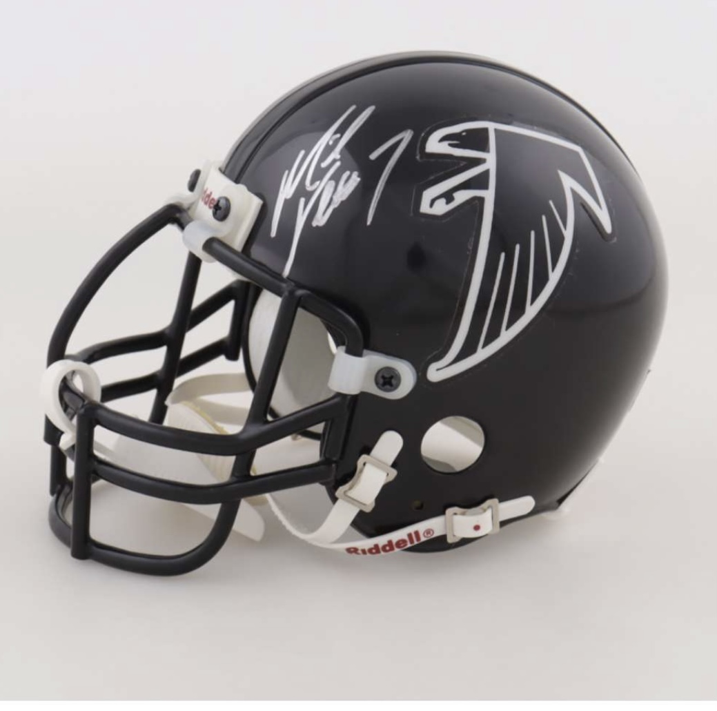 XFactorSports2's tweet photo. AUTHENTIC autographed Michael Vick jersey starting at $150, DM for inquiries https://t.co/ABYfN4qb4K