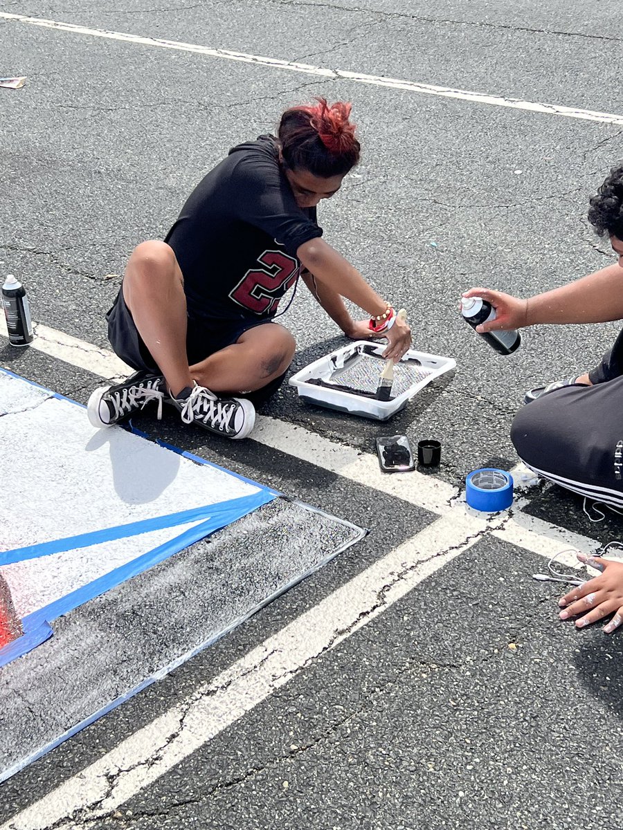 FreedomHSClass23 tweet media