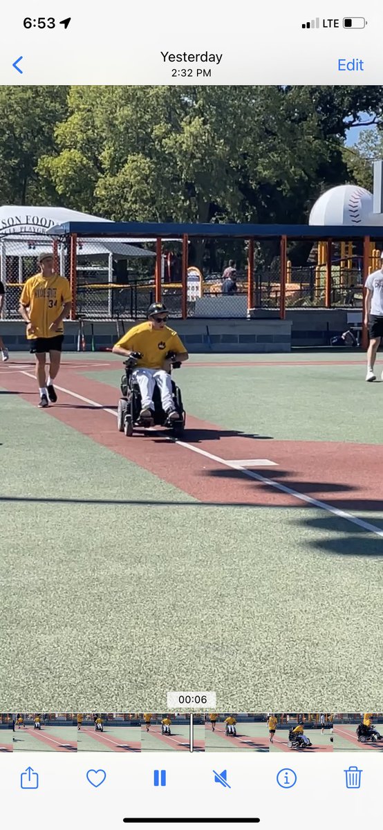 WSCBB's tweet photo. Had a great time yesterday volunteering for @MiracleLeagueSC! Even got to support our team manager, Jess Gibson! What a great set up they have in Sioux City! https://t.co/iZbQJeOSzB