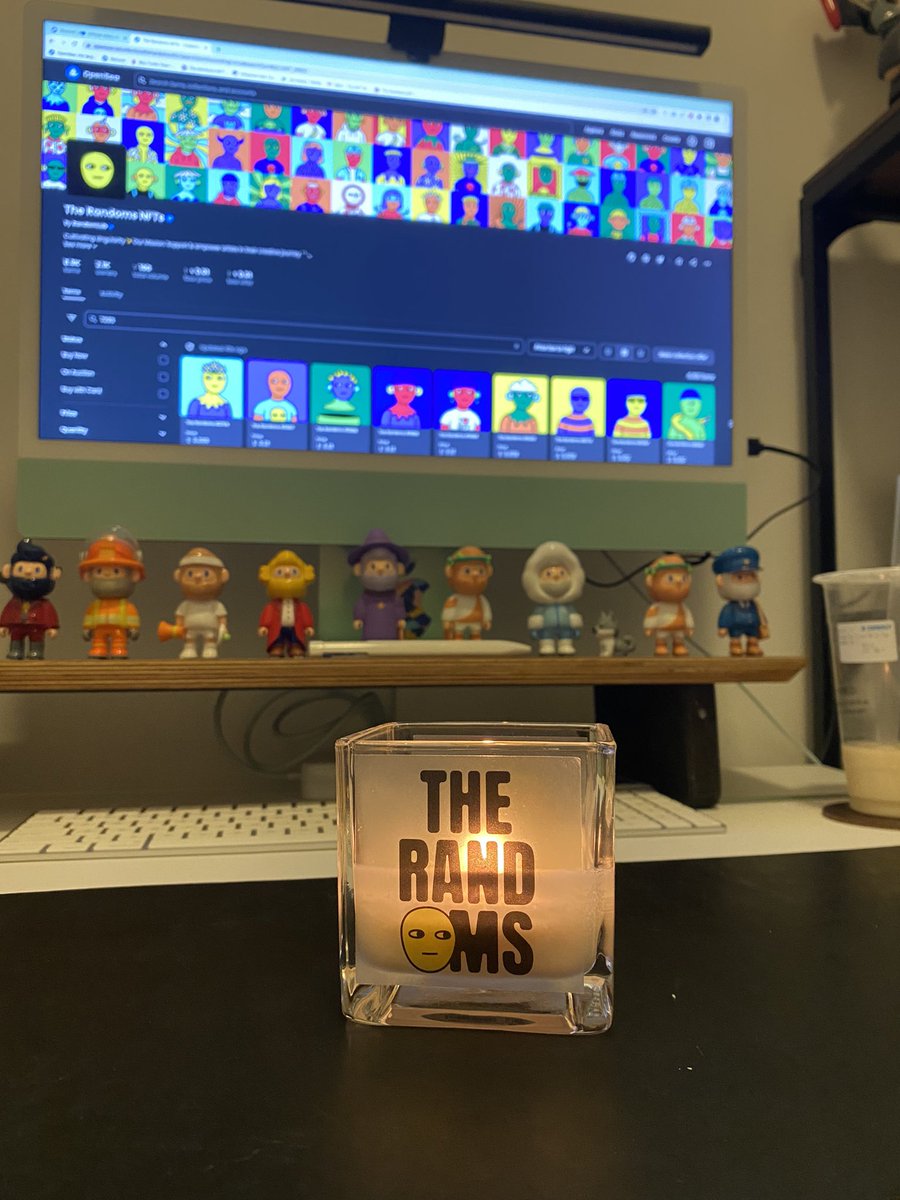 Transparent it is. Randles coming soon <a href="/therandomsnft/">The Randoms</a> #StayRandom