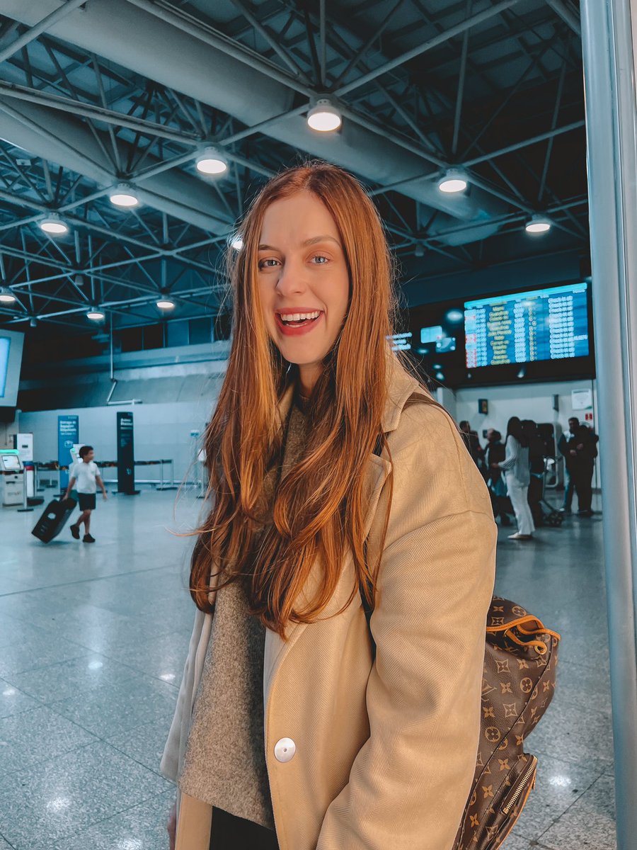 sophiaabrahao's tweet photo. ✈️❤️ https://t.co/diQeH2HqgK