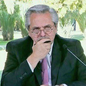 JoseePoy's tweet photo. - Llegó Dua Lipa
- Feriado Nacional https://t.co/ioiv5h0M9x