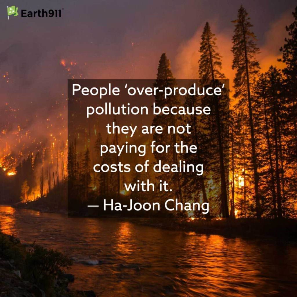 Earth911's tweet photo. Today's quote is from economist Ha-Joon Chang: "People 'over-produce' pollution because they are not paying for the costs of dealing with it."
#Sustainability #Livegreen #Pollution #Sustainablelife #Sustainable #Earthfirst #Planetfirst #Ecoquotes
https://t.co/vU4iHO7LvL https://t.co/5OQJBili0S