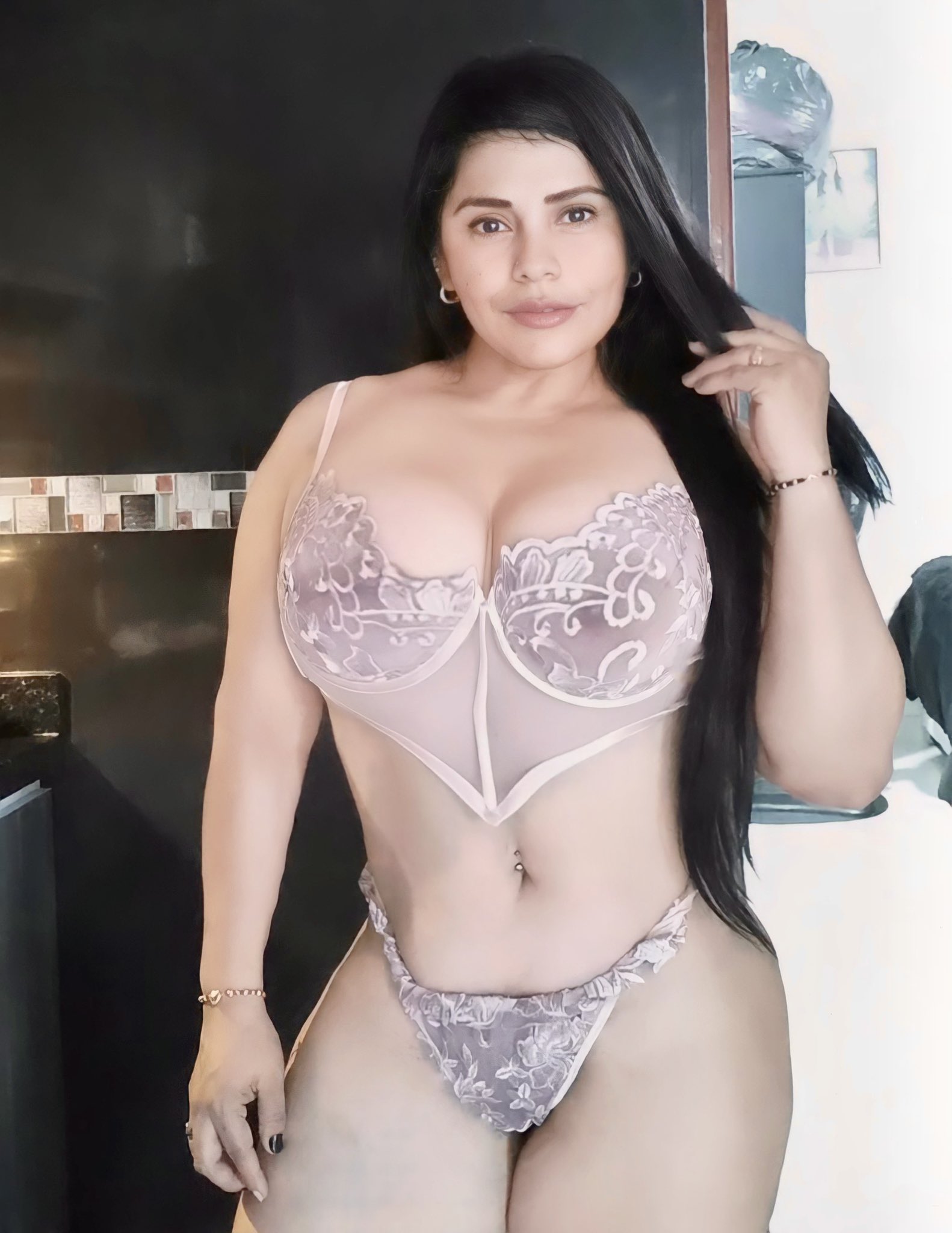 Adriana Rios on Twitter: " ️🤤 https://t.co/BdmfAJrlNv" / Twitter