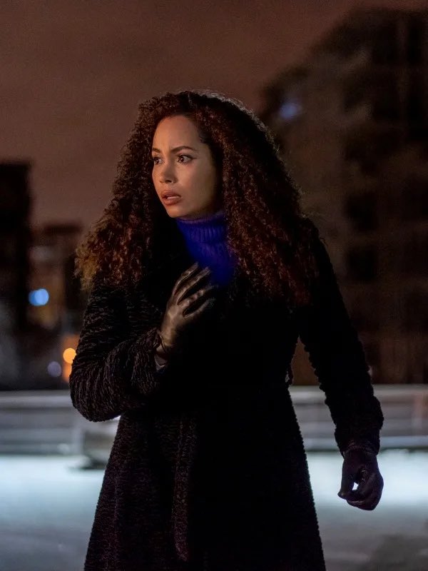 GodGivnName's tweet photo. I love me some Dr. Macy Vaughn

Beauty, Brains, &amp; Bold 
🖤🖤🖤

(@dreadzonswagg @kogue92 @leafygoodness @AsAndrewSpeaks y’all know I love this woman) 

#Charmed 
#CharmedOne
#MacyVaughn https://t.co/tMGgNJJuiU