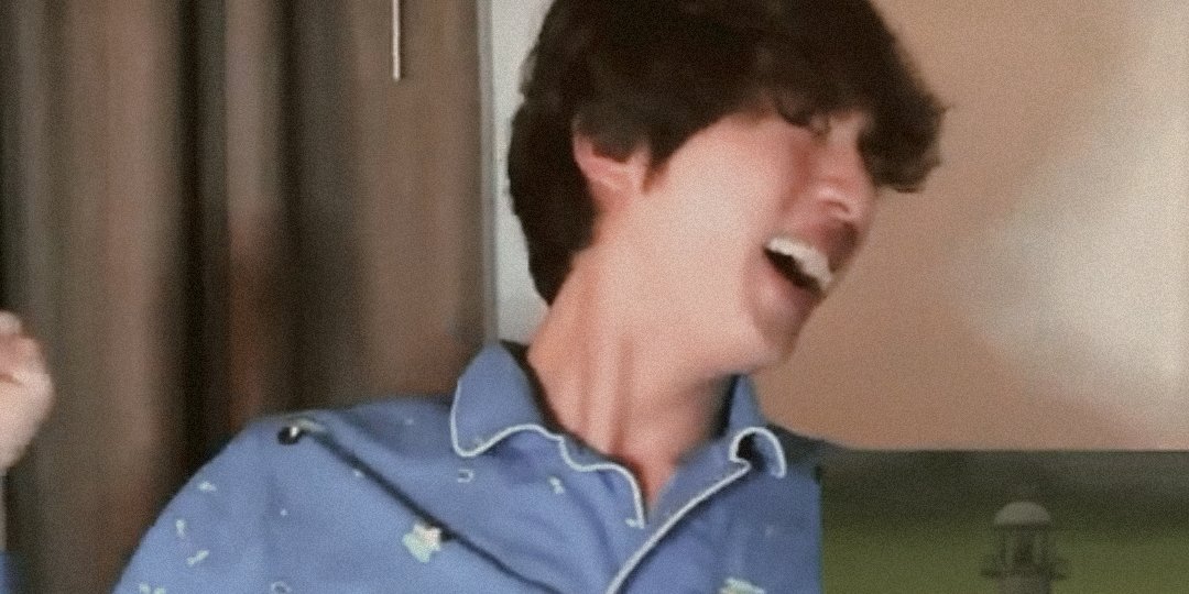 wangteaco's tweet photo. my new favourite sequence of jin 😭 https://t.co/XcV4jDrtAc
