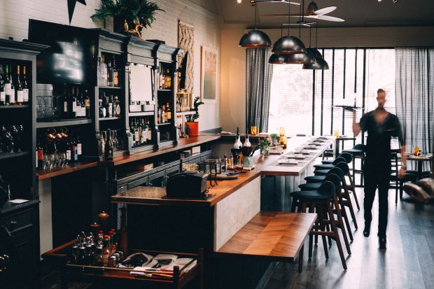UQ_Business's tweet photo. #UQBusiness researcher @rns_robinson's research has revealed endemic sexual harassment, bullying, wage theft and exploitation in the #hospitalityindustry.

Read the report here: 
https://t.co/xddZdmHoPh

 #UQ #UQResearchAndInnovation Week 2022 https://t.co/LSyNkpHToJ