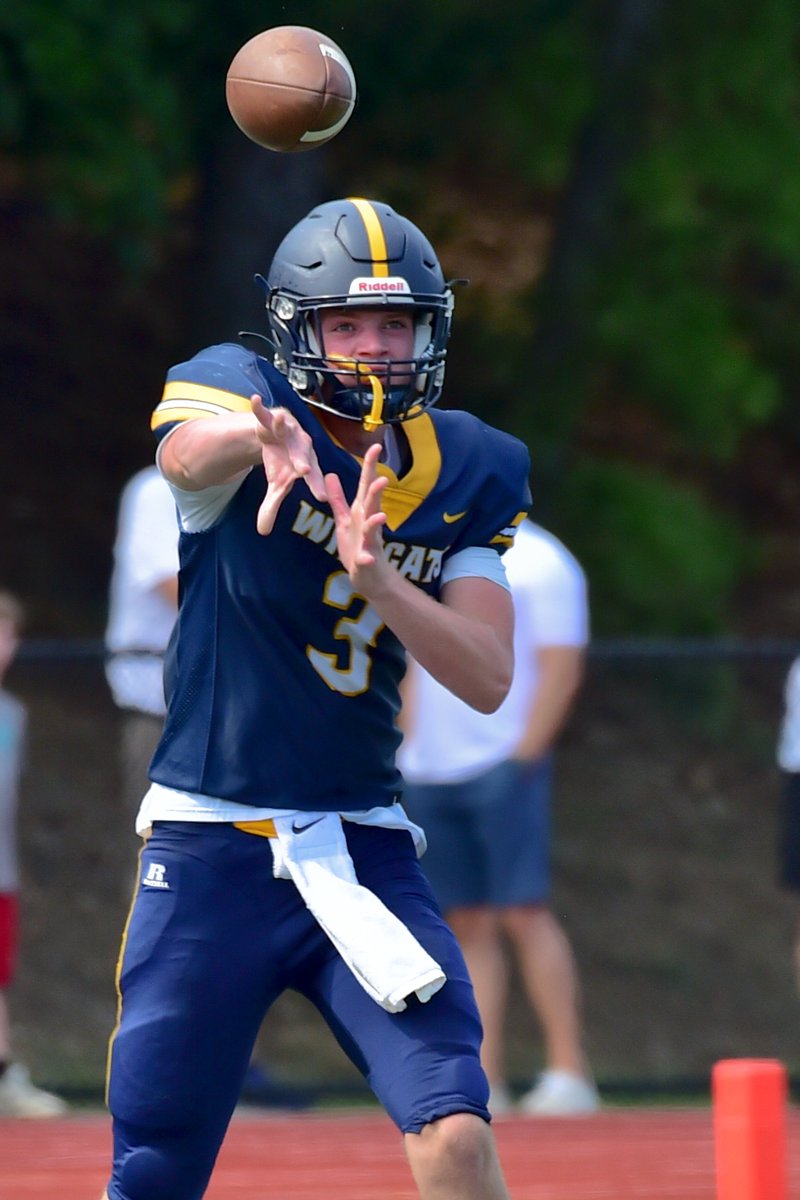 wmLandon's tweet photo. @SWR_FB @SWRWAC @SectXISuffolk @NYSPHSAA @WatsonSports @LIBasketball23 @axcess_football @SectionXIExec @SuffolkHOF @SportsSuffolk @TBRNewsMedia @RobertZayasNY @SuffolkCoaches 
https://t.co/BlnIDl2CkK https://t.co/lmexxpOKdi