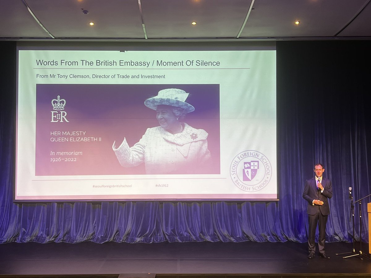 emcslack's tweet photo. Remembering Her Majesty The Queen, in our @SFBritishSchool assembly showing respect and reflecting on her life and legacy. https://t.co/XQlkTUvvaZ