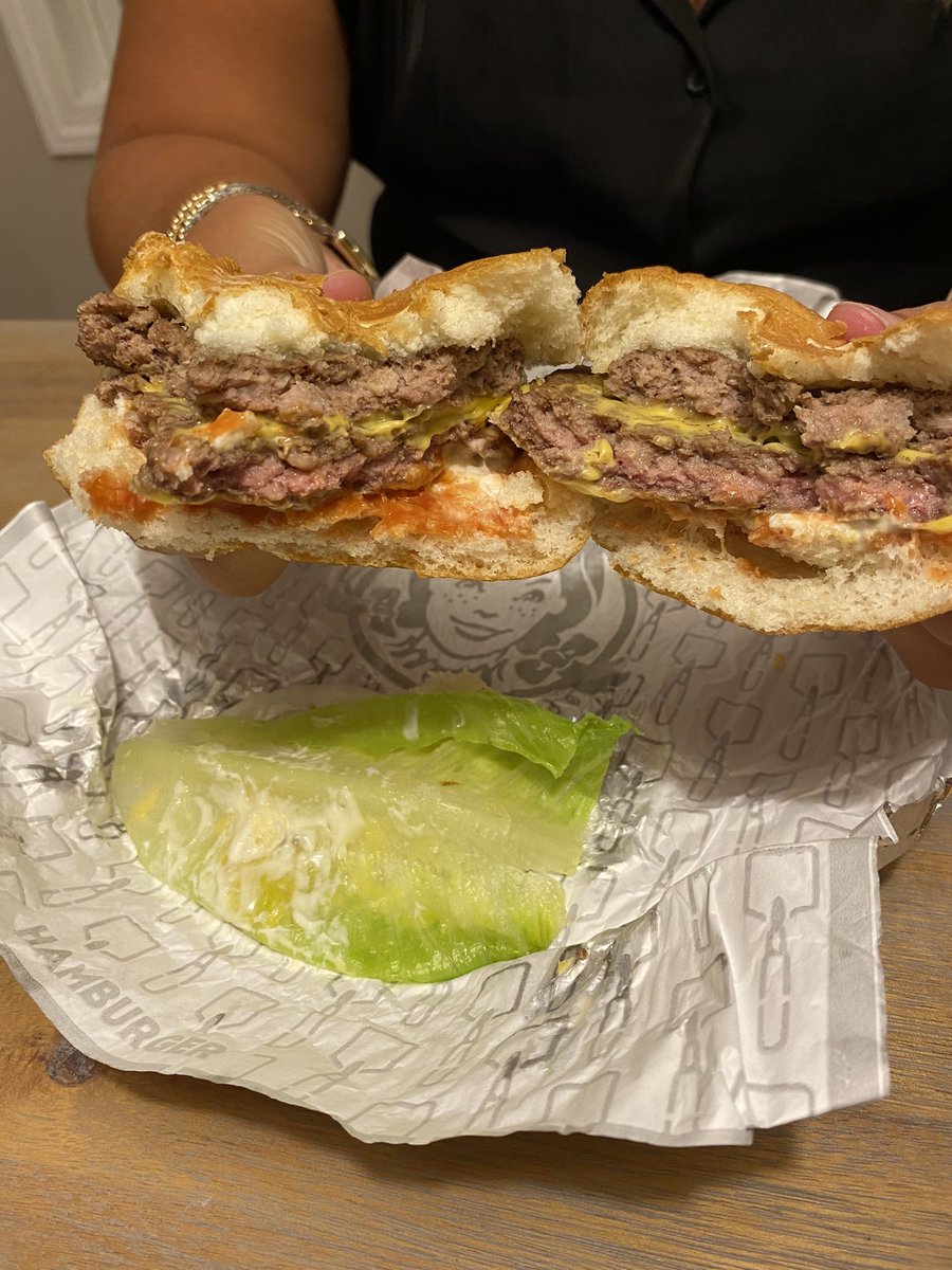 03Bgrant's tweet photo. Charging $10 now for a burger, you think they’d at least make the effort to cook it. Do better @Wendys https://t.co/JrEajyl7E5