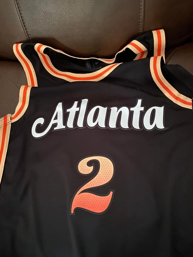 GAFollowers's tweet photo. A new Atlanta Hawks jersey has been leaked. 👀👀👀 https://t.co/OS81ruzU9A