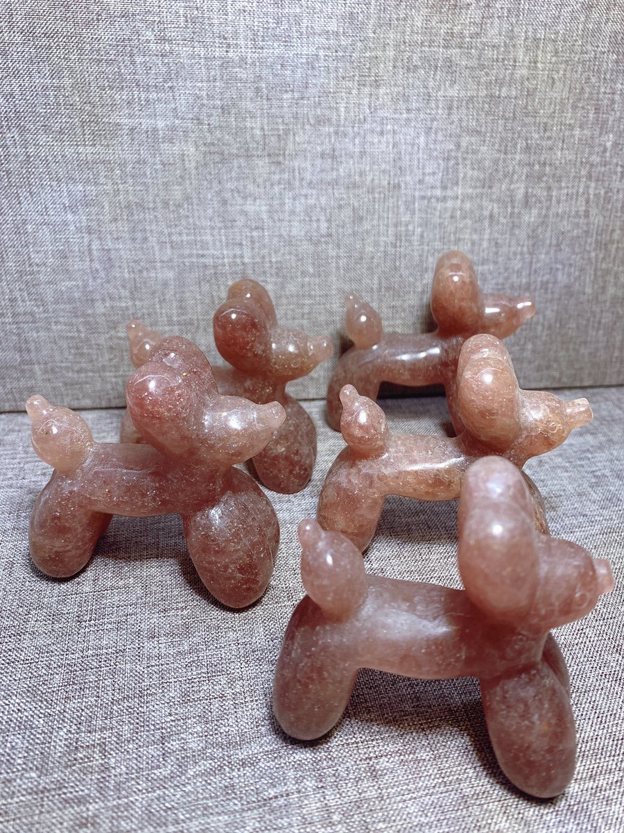 ezercrystalshow's tweet photo. strawberry quartz dog carving
#crystal
#crystals
#crystalshop
#crystalshops
#crystalshopping https://t.co/dXlD18qrbJ