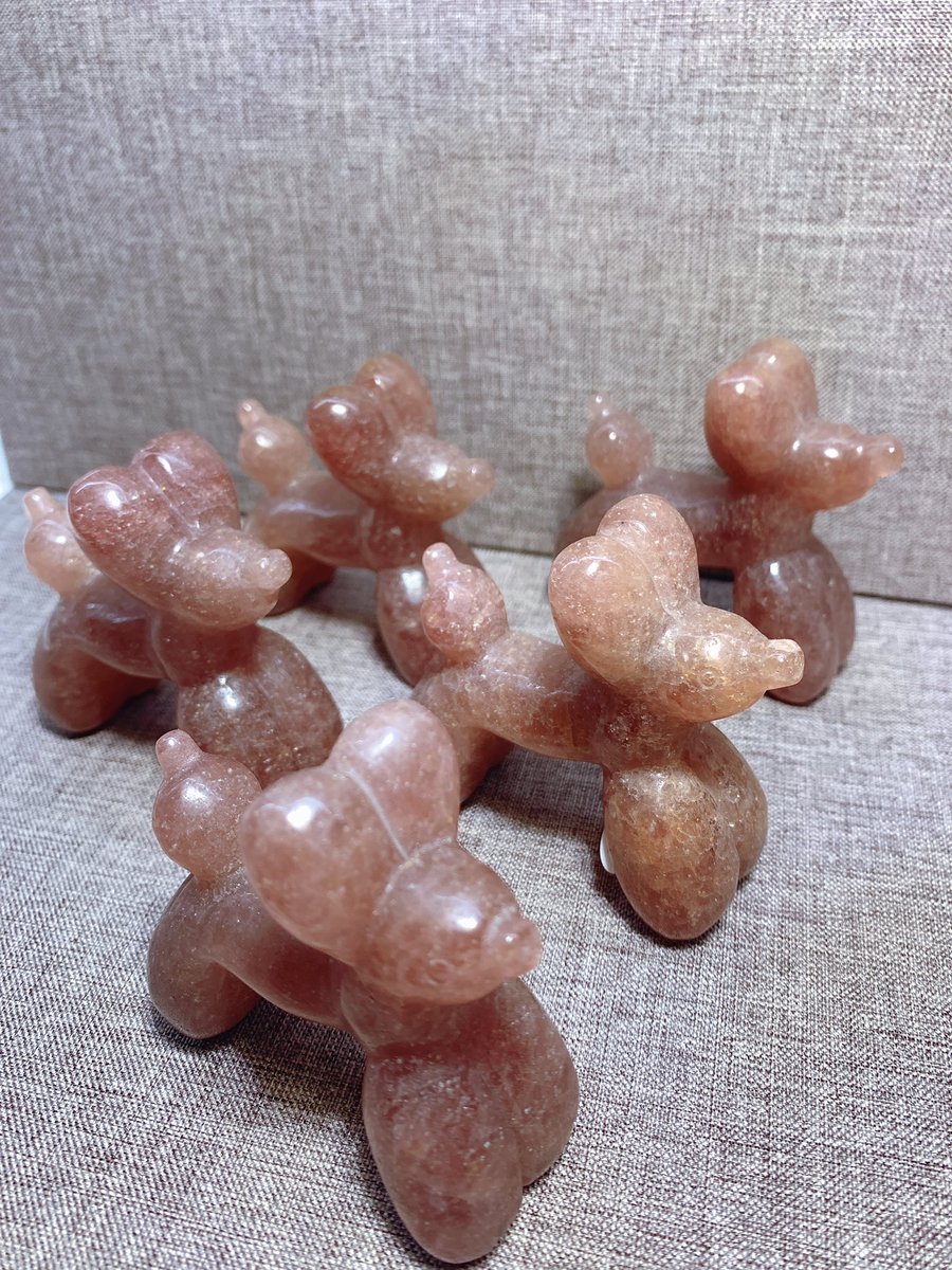 ezercrystalshow's tweet photo. strawberry quartz dog carving
#crystal
#crystals
#crystalshop
#crystalshops
#crystalshopping https://t.co/dXlD18qrbJ