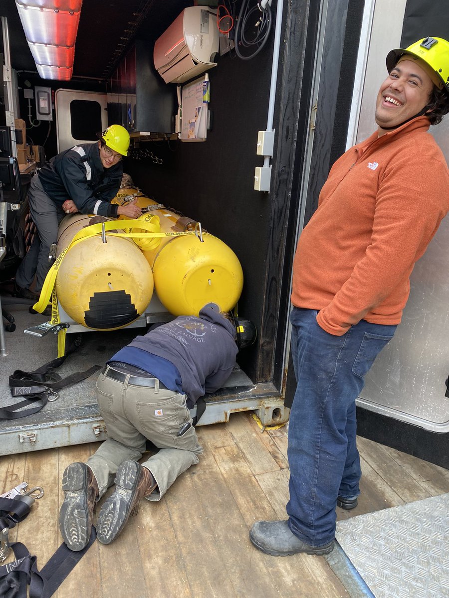 ocean_antics's tweet photo. And thats a wrap on @MBARI_News #minirov and mapping #auv operations. Time to break down, pack up and never forget to backup the data. https://t.co/UsbBJlKjfq