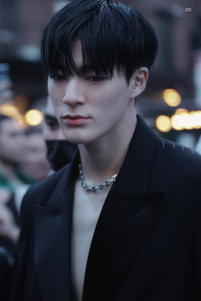 ndream00s's tweet photo. 220912 Vogue World NYFW

#제노 #JENO #NCTDREAM #NCT https://t.co/NZy0oW1Cqu