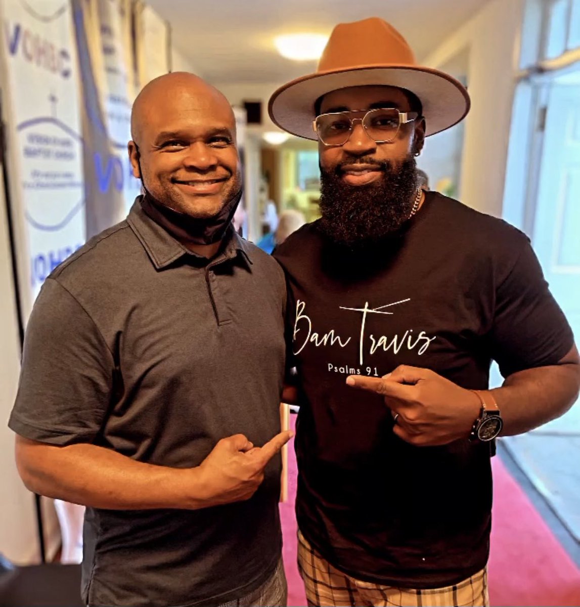 superscrap72's tweet photo. Sill buzzing from the #battleforfamily event held at @VOHPhilly this past weekend! Big shouts to @Bethany for hosting and @PWILLIE1 and @bamtravis for presenting and performing! Support and advocate for #adoption and #fostercare #love https://t.co/nMiJldsRqm