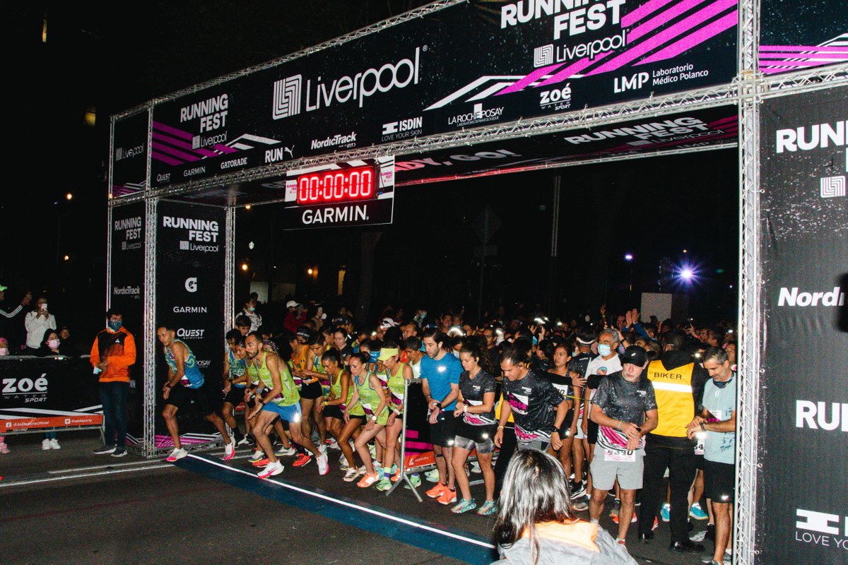 GarminMexico's tweet photo. #Garmin, presente en la premiación del #RunningFest de @liverpoolmexico
👏 Felicidades a todos los corredores
#GarminTiempoOficial https://t.co/rDAmB7lcrA