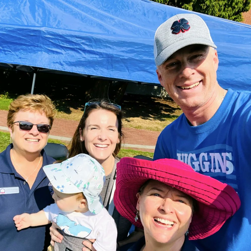 CapeIslands's tweet photo. Grateful for all of the support at the Celebrating Recovery Through Community Outreach event this past weekend. Thanks for stopping by @JulianCyr #danhiggins #kipdiggs 🙏 #supportcapevets https://t.co/vzSO3AxvAd