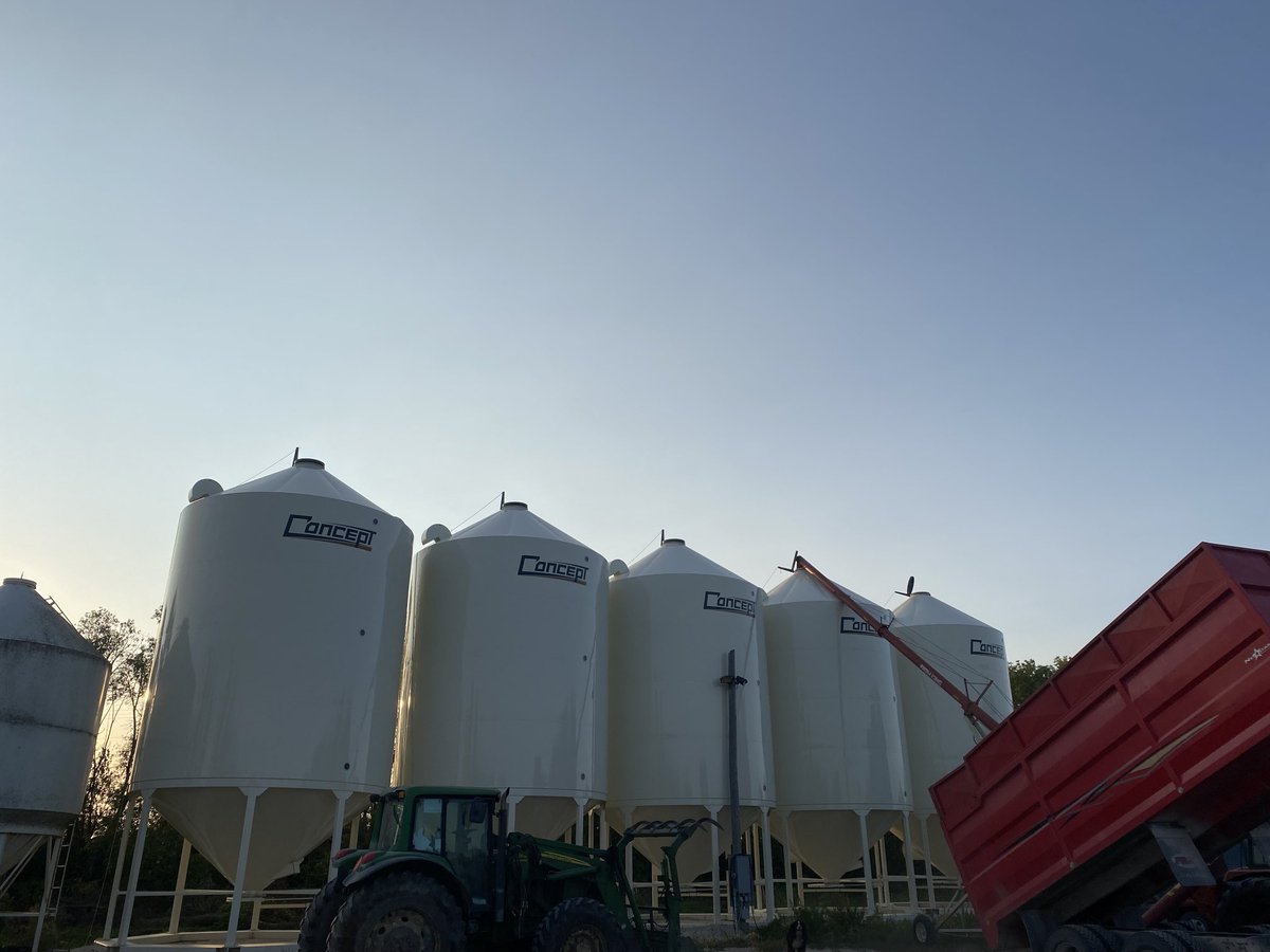Greencow10Lloyd's tweet photo. Finally getting to fill our new bins. Thanks @henrywiebe1981 #conceptbins https://t.co/32zBuZw8MA
