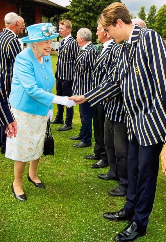 OldMelbCC's tweet photo. OMCC Royalty meets actual Royalty #Crawf https://t.co/RuuO0R5YHF
