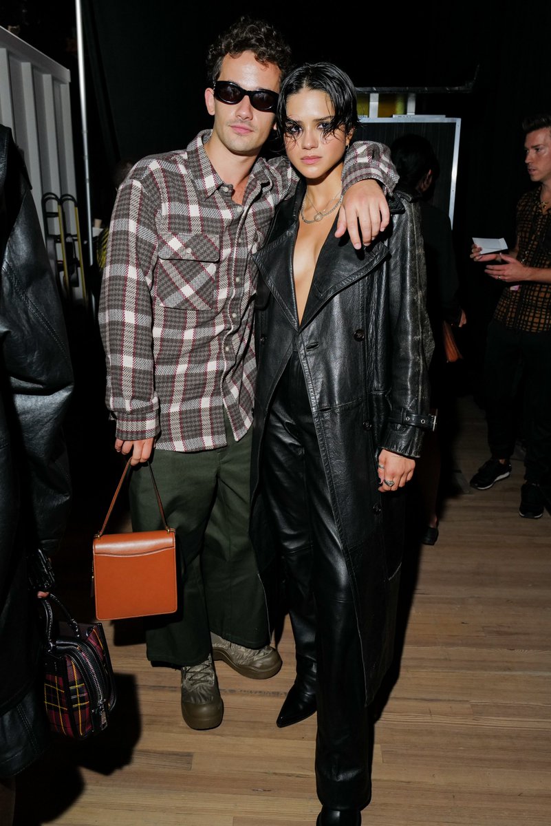 sashacsource's tweet photo. 📸 [HQ] @SashaCalle and Eli Brown attend the Coach Spring 2023 at NYFW  / via @BFA https://t.co/T0ix0Mx0js