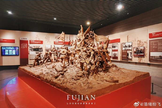 fujiantravel's tweet photo. Putian Museum is a cultural destination which tells the historic and modern Putian. Sitting beside the Shouxi Park, it has exhibition hall of 1.3 hectares and plentiful exhibits that include historic relics, folk culture, calligraphy and painting, wood carving, Muzu. https://t.co/5e9BtfZsoB