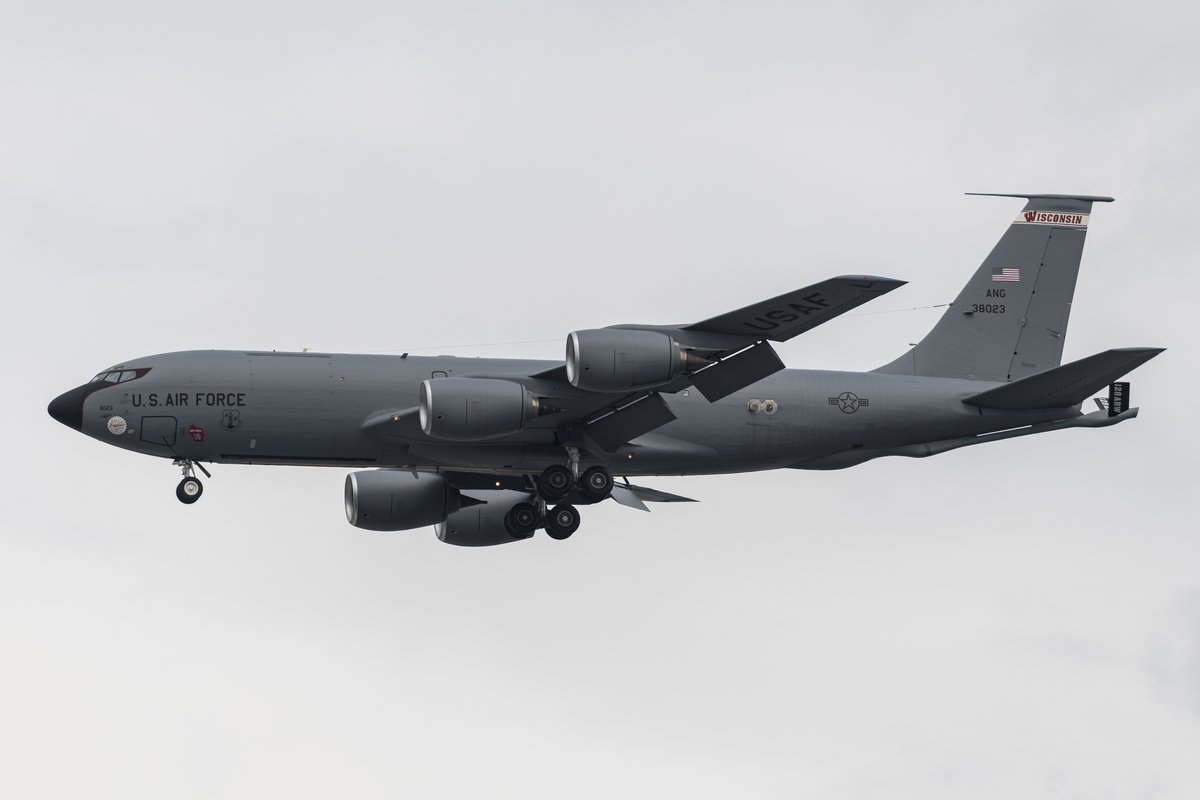 Golf9Photos's tweet photo. KC-135R 63-8023 126ARS 128ARW WI-ANG
'128th', 'Leinenkugel's'
#AvGeek #kc135 #Wisconsin #fist13 #yokota #aviation #aviationphotography #Planespotting #TankerTuesday https://t.co/fHHHO7wlkK