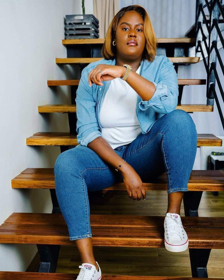 Which shawrie is more beautiful  humble?

Like - Stephanie Ruto 
Retweet - Winnie Odinga 

Miguna Miguna GET OVER IT HOT AIR royal media Winnie Odinga Boniface Mwangi Kante Moses Kuria Barasa