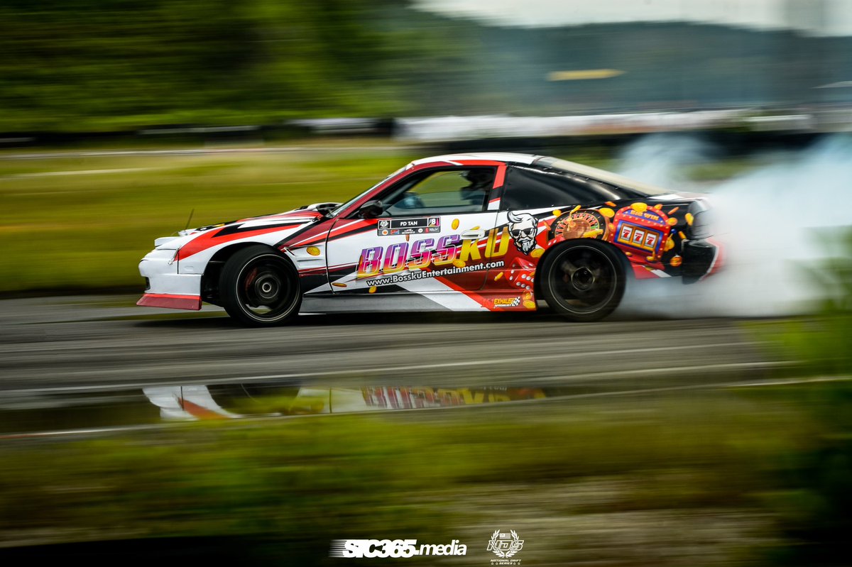 MSufiyanAzlan's tweet photo. Some adrenaline rush on National Drift Series!#static365 #stc365media #ndsgp #driftkings #drift #carphotography https://t.co/MCUilyUU8n