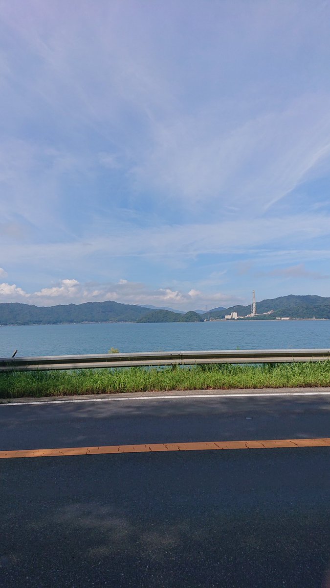 oneshoulder_k's tweet image. 昨日、今日と年に一度のご褒美MoveOnProject旅行で天橋立へ🚐
心も癒されめちゃくちゃ最高でした😁👍
また明日から頑張ろう‼️🐻
そしてまた来年も😁
なおきさんありがとうございます😊
MoveOnProject最高‼️👍
#MoveOnProject
#mo_pw
#天橋立