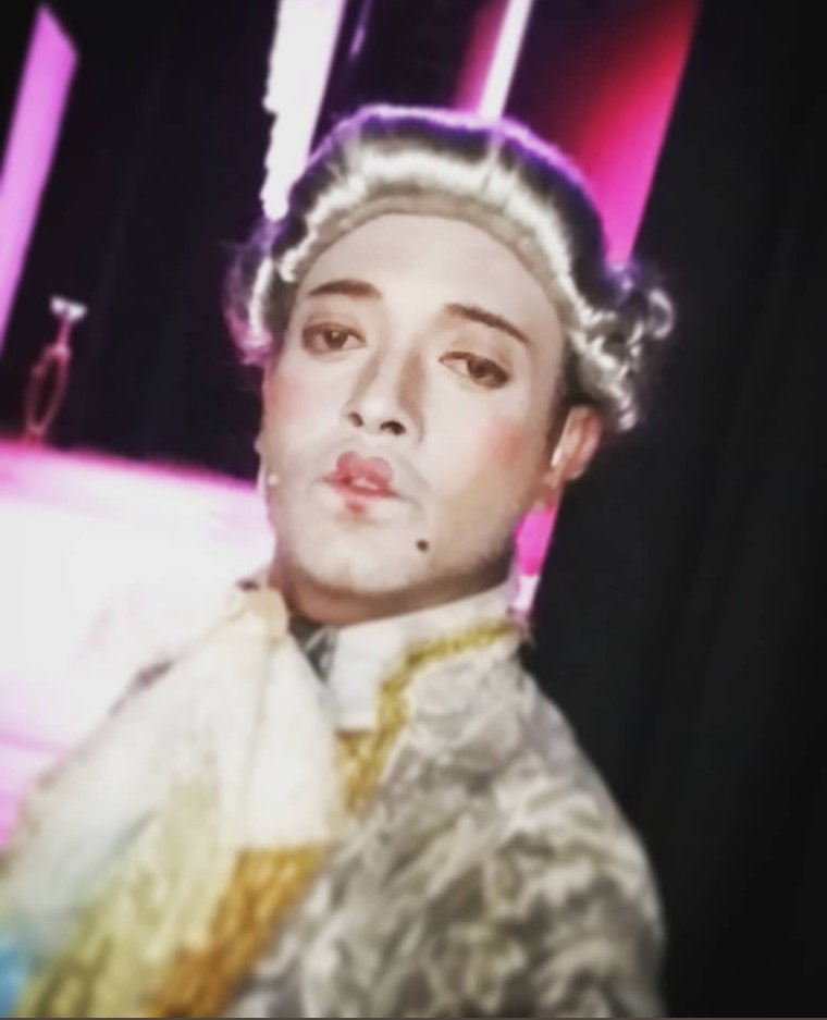 Vámonos a #Paris Pronto #estreno "Preciosas Ridículas" 

#Teatro  <a href="/TELONDEASFALTO/">TELON DE ASFALTO</a>

Síguenos en nuestras redes sociales ☺️🔽

instagram.com/preciosas_ridi…