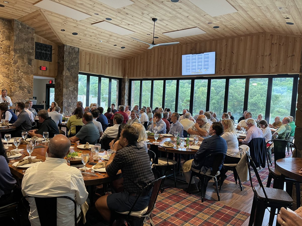 njosteopathic's tweet photo. #DaVinci/#NJOEF #scholarship event at @HudsonFarmNJ this evening. This scholarship benefits future #osteopathicphysicians who want to practice in #NewJersey. Thank you to all of our donors! https://t.co/qycpnox24D
