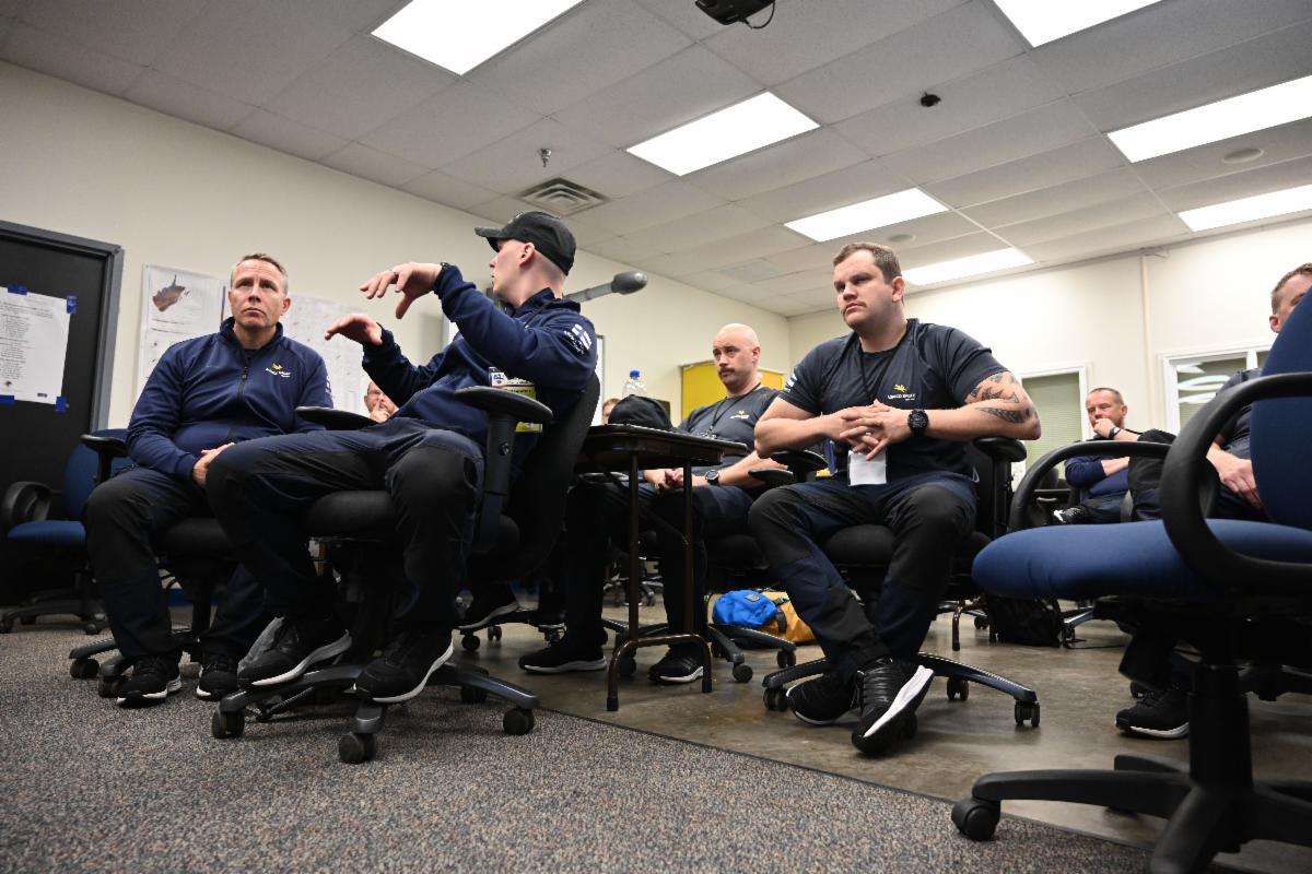IMRBMineRescue's tweet photo. Final preparation day for Mine Rescue Teams and Judges at the 2022 International Mine Rescue Competition (IMRC 2022). Over the next three days, 22 teams representing 8 nations will put their knowledge, skills and abilities to the test.
#IMRC2022 #IMRB #MineRescue #Mining https://t.co/m4QRPLUxcy