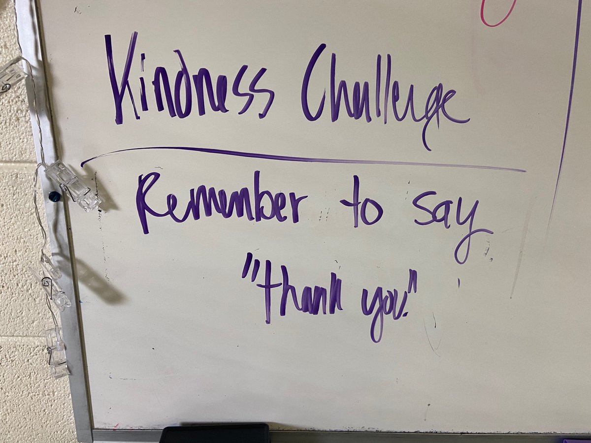 hallenglish's tweet photo. Kindness challenge for the week! https://t.co/JtluVkMrKA