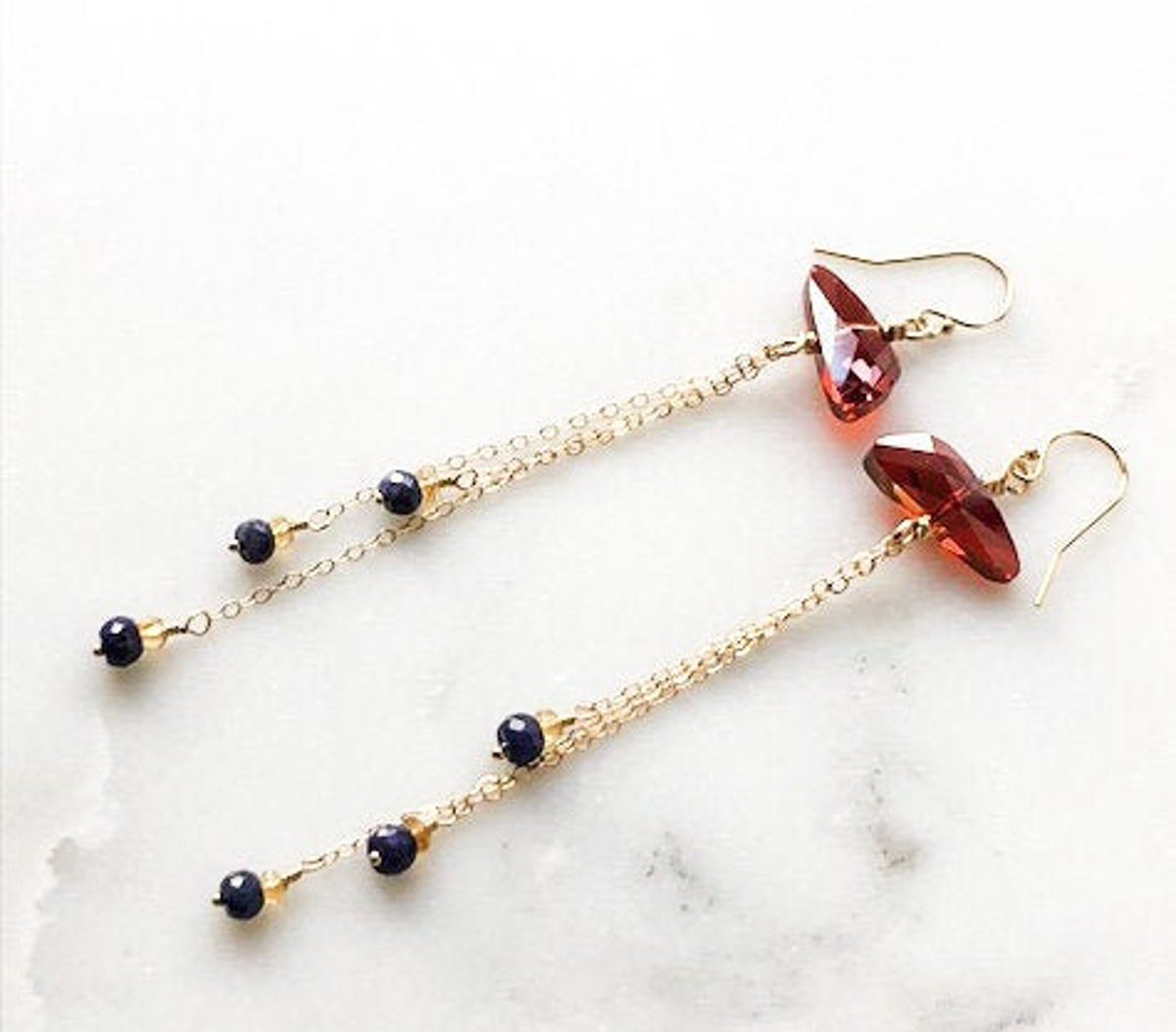 JosephSpira0bw's tweet photo. Long chain earrings with Swarovski lave red crystals and gemstones. Extra long gold filled earrings, Spring gifts for women. Trends 2022
 #Swarovski #LongChainEarrings #extra #RedCrystals #LongGold #Trends #EverywhereUR

👉https://t.co/DgkTTO5Ppy https://t.co/S1GNkyX8oy