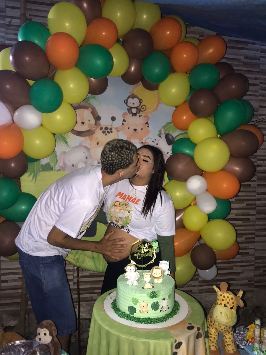 Mnr__GT__'s tweet photo. Obrigado por me fazer feliz, q nosso menino venha com muita saúde💙🤰💏💍 https://t.co/CLjUi0QruD