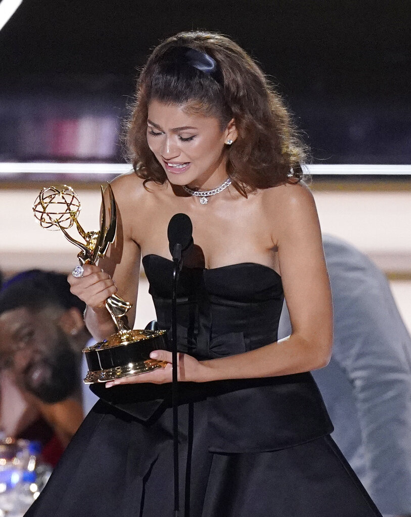 Zendaya Updates on Twitter: Zendaya is now a two-time Emmy Award