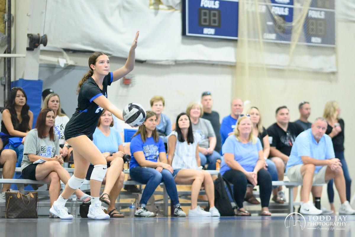 I love pix like this <a href="/BHSgirlsvball/">Brunswick coach</a> has a club feel to it with the parents in the background that close to the court. See you Thursday, oh also -> <a href="/MackenzieRitter/">mackenzie ritter</a> &amp; <a href="/BHSGoBigBlue/">Brunswick HS Athletics</a>