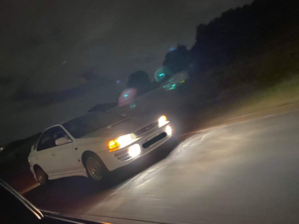 a_chan007002's tweet photo. 車の知識がない未熟物ですが、
この車にずっと乗りたいです！！
スバル乗りのみなさん
よろしくお願いします🙇‍♂️ 
#車好きと繋がりたい 
 #スバル乗りと繋がろう2022秋 
 #GC8 https://t.co/ndXEegCJ6v