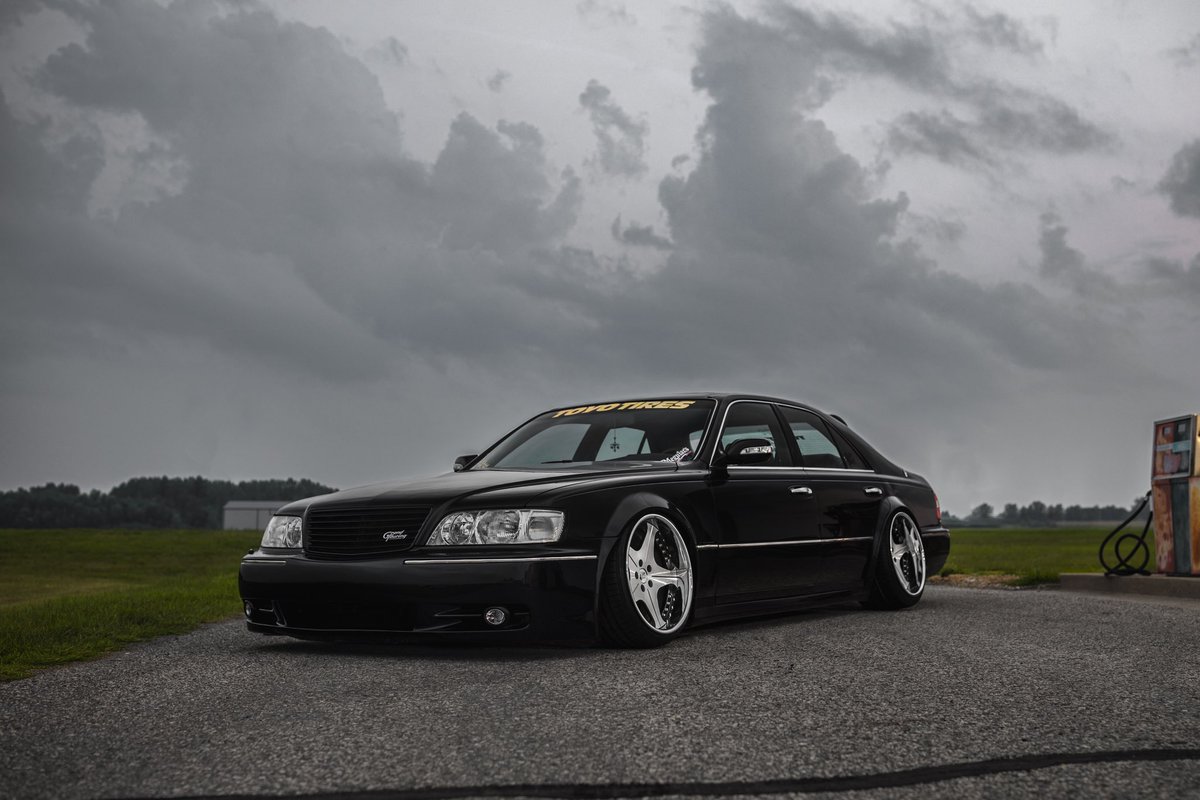 NLPKaienShiba's tweet photo. All I want is VIP
#vipstylecars #VIPSTYLE #y33cima #toyotires #meguiars #endlessprojects https://t.co/VPfAIBMgAa
