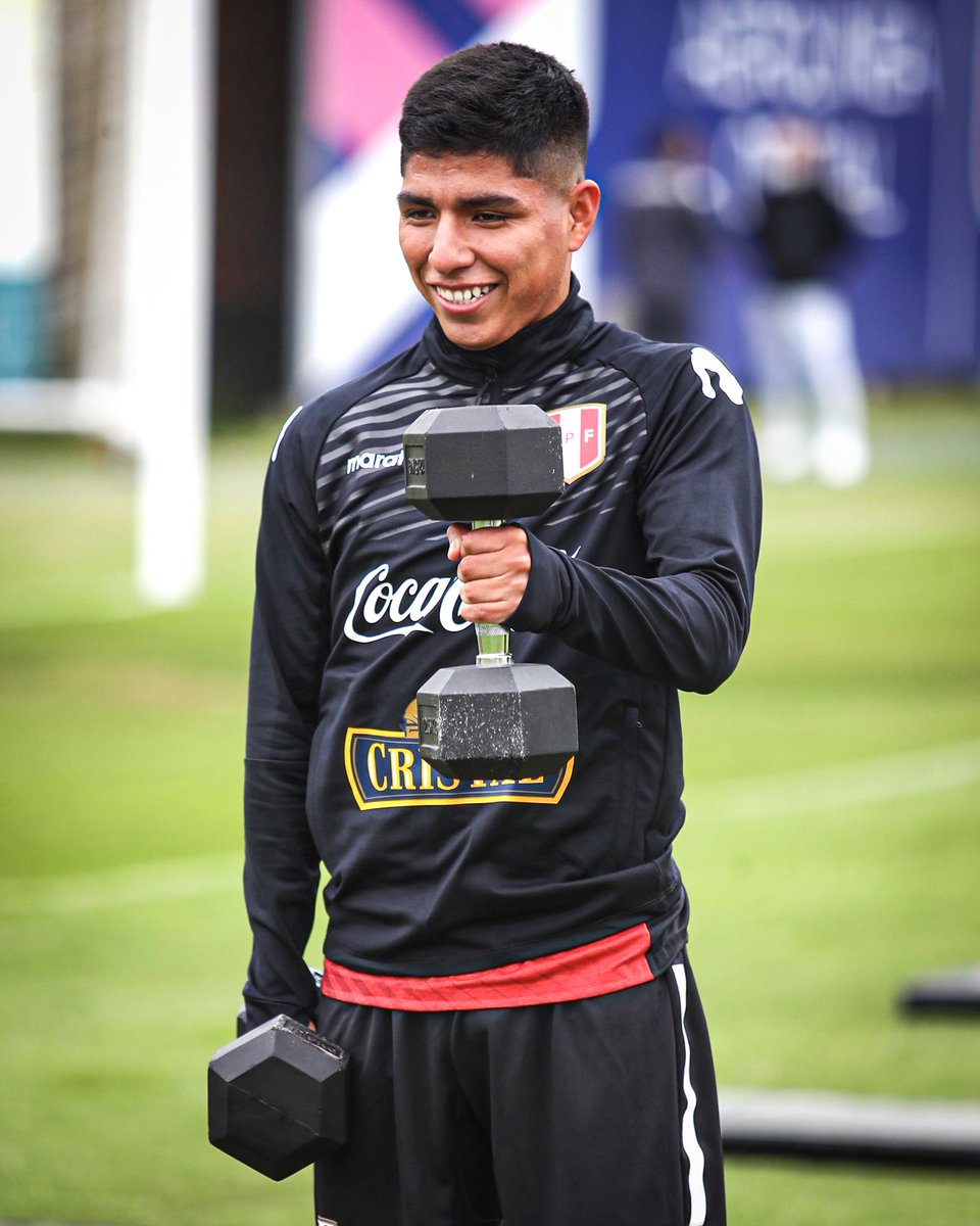 Peruvianalytics tweet media