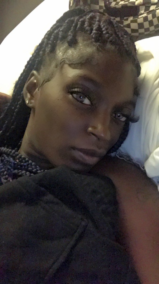 HtxTeTe's tweet photo. 🍫💕😩 https://t.co/c6POcxMcPn