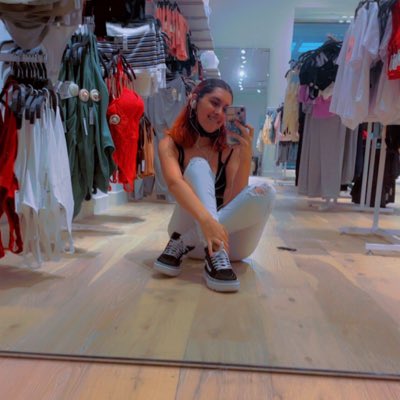Nachelie_a's tweet photo. #NuevaFotoDePerfil https://t.co/jIGnBEfRPN