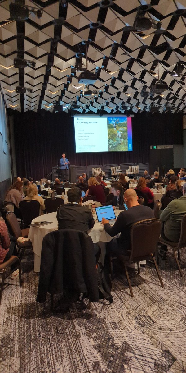 Mary-Lou O'Brien 🗯️ tweet media