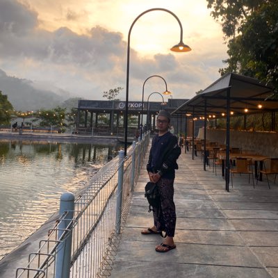 SarikertoS's tweet photo. Kopi Jrahi dan takdir Ilahi #FotoProfilBaru #jkopi #jrahi #pati https://t.co/wLFxx99iu0