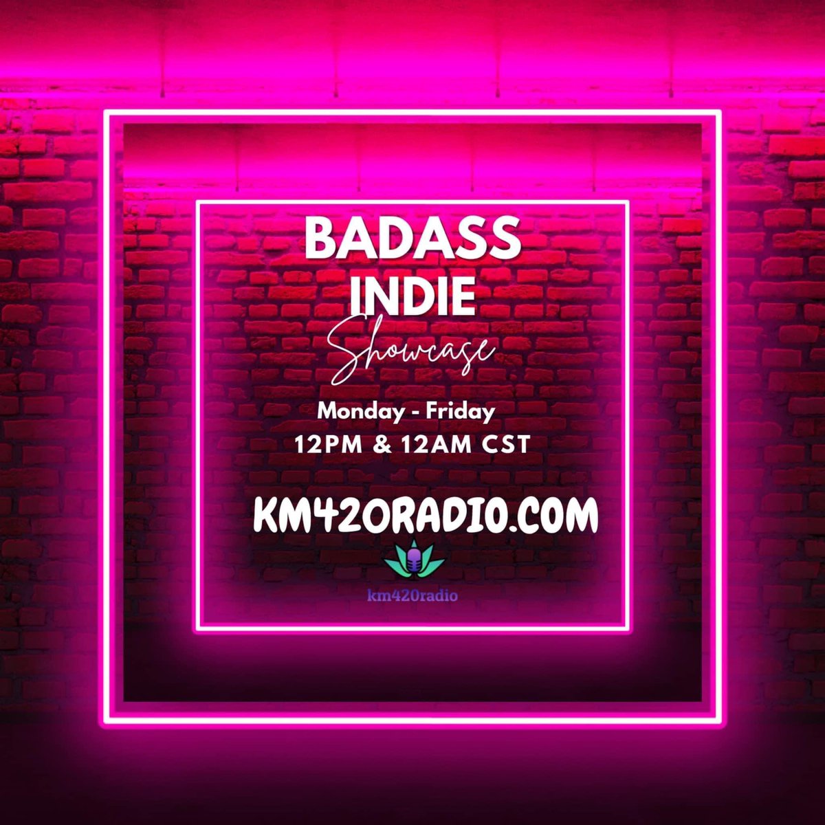 FaraHunter3's tweet photo. Don’t miss these amazing artists! 
Monday-Friday at 12:00 PM &amp; 12:00 AM CST! 
Click the link…. And hit play 🎼💕
https://t.co/KbQWStZCOZ #music #indierock #indierap #indiegreatness #IndieArtists #indieradio #km420radio #musicmix #onelove #cannabisculture #420music #love https://t.co/oBQjMI2pAp