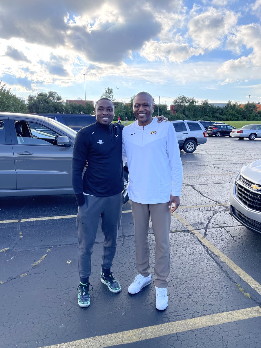 Dennis Gates on Twitter "When you go see a big time recruit & also get