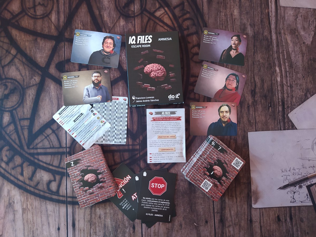 EscapeBookWorld's tweet photo. ¿Habéis probado IQ Files? Deberéis resolver enigmas en distintas salas mientras descubrís información sobre los personajes. Los QR no nos funcionaban y fuimos nulos en la deducción final 🥺 ¿Qué tal os fue a vosotros? #boardgame #juegosdemesa #iqfiles #tabletopgames @doitgames1 https://t.co/ROit3LSWdo