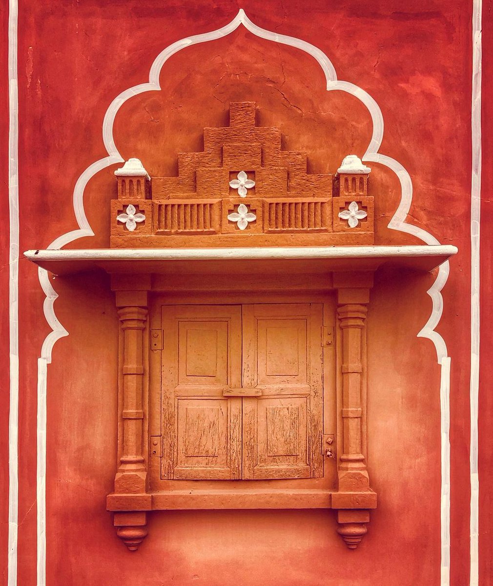 JprCityPalace's tweet photo. 'Artistry in Architecture' everywhere you look β¨
There is much beauty to behold at #TheCityPalaceJaipur
#VisitUs and discover myriad examples of architectural artistry and craftsmanship.
#ThingsToDoInJaipur
.
.
.
.
Repost- yalcin.sertkaya on #instagram https://t.co/Ytlg4eSPVE